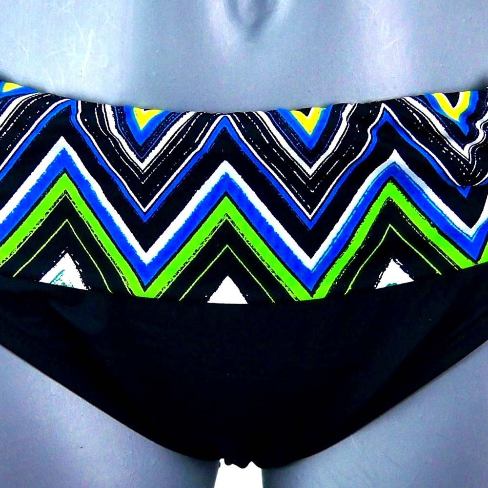 La Blanca ROLLER COASTER Zig Zag Chevron